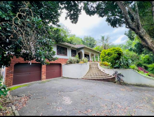 4 BEDROOM HOUSE FOR SALE IN CLARENDON